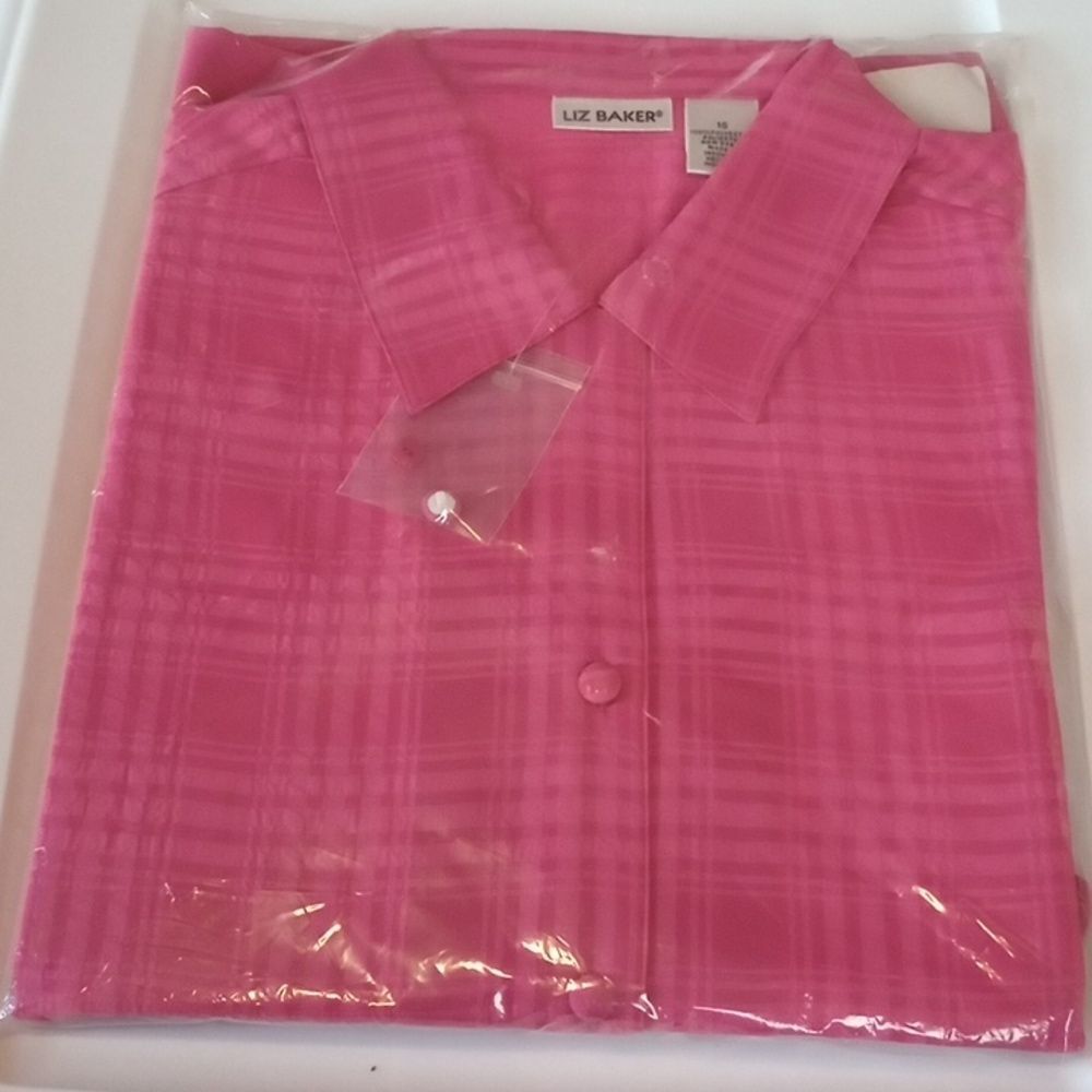 - Liz Baker two-piece shirt ensemble size 16 rose nwt (ROX117)